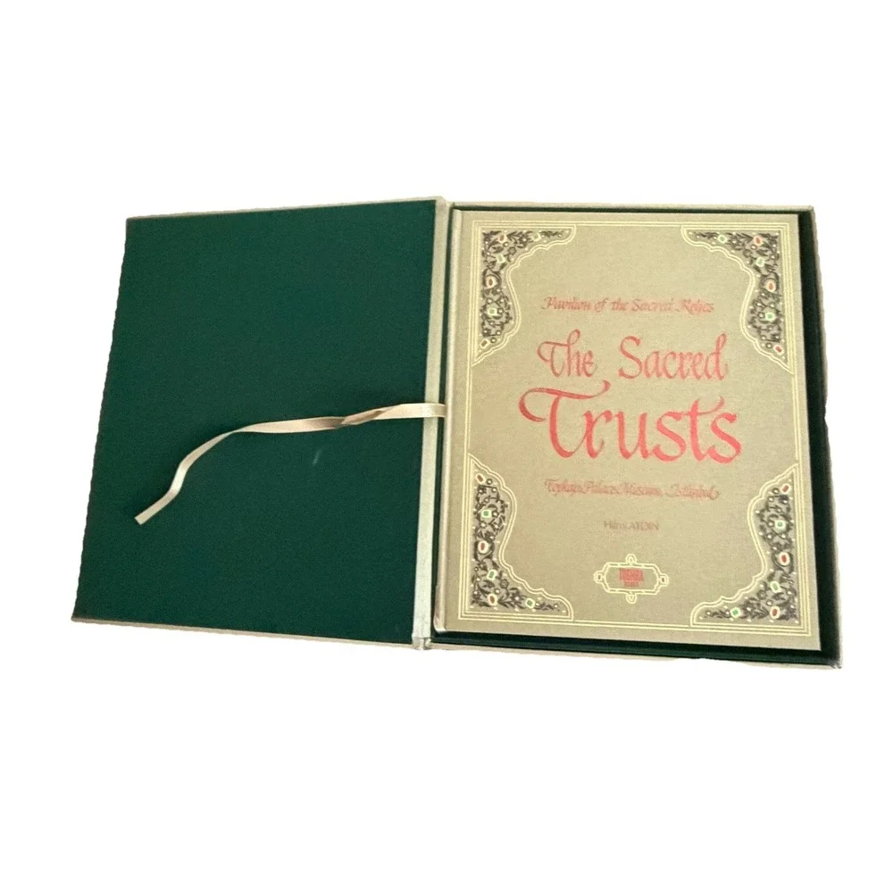 The‎ Sacred Trusts Pavilion Relics Topkapi Palace Museum Istanbul box set 2011